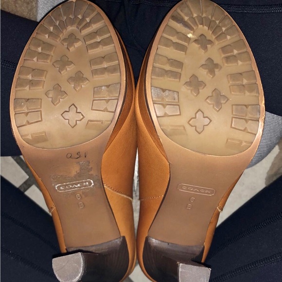 Great condition leather and wool Coach booties. Only worn 2 times - Picture 3 of 5